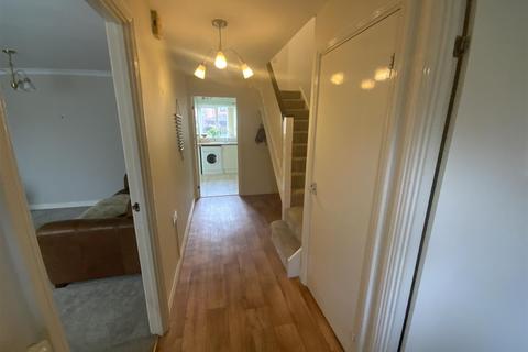 21 Clos Yr Onnen, Kidwelly, SA17 4ST
