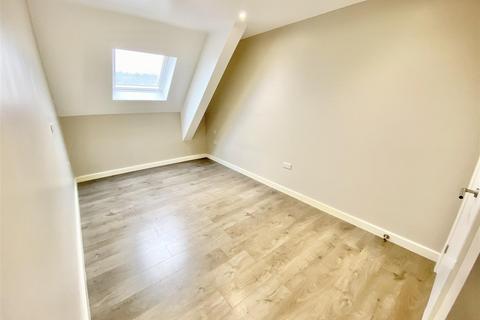2 bedroom apartment to rent, Danelaw Court, Hinckley LE10