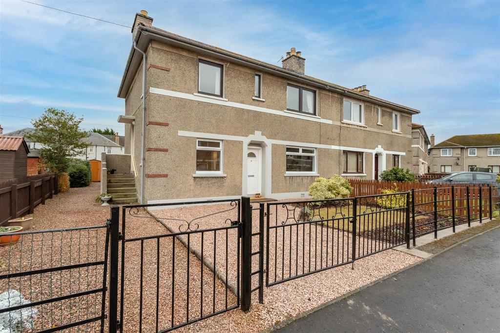 Balvaird Place, Perth 2 bed flat £129,500