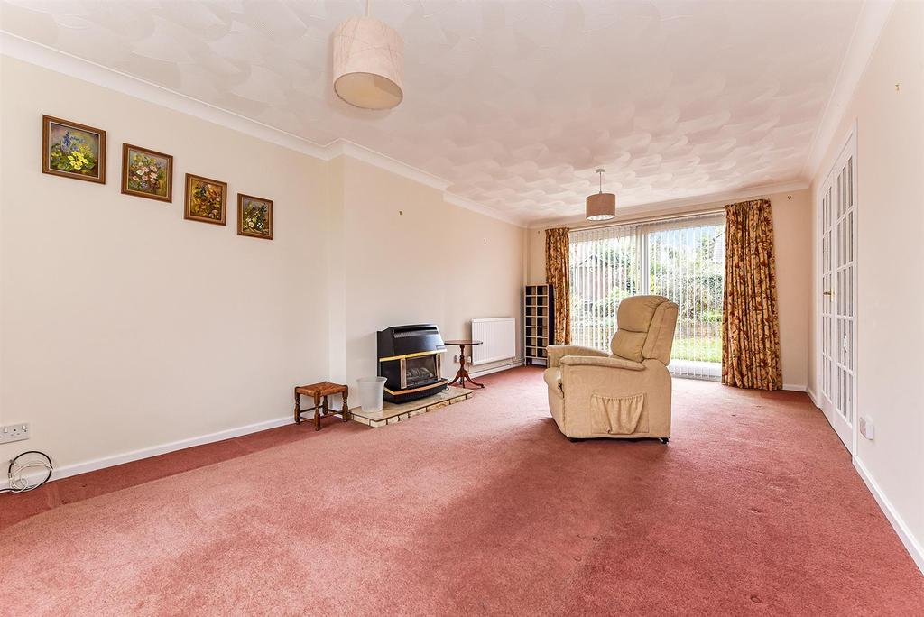 Brook Way, Anna Valley, Andover 4 bed detached house £549,000