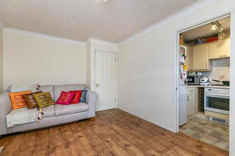 103 Franklin Way, Croydon, CR0 4UX