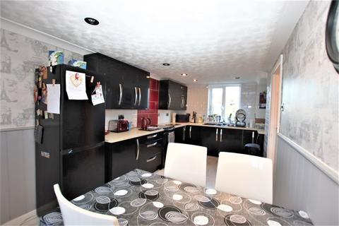 6 Blenheim Road, Sculthorpe, Fakenham, NR21 7PT