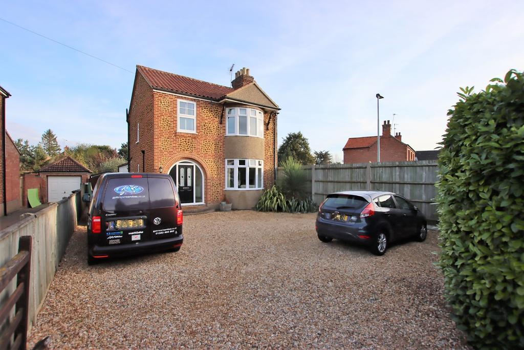 Wootton Road, King's Lynn 4 bed detached house £425,000