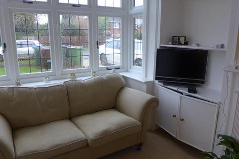 3 bedroom terraced house to rent - Grenville Avenue, Wendover, HP22