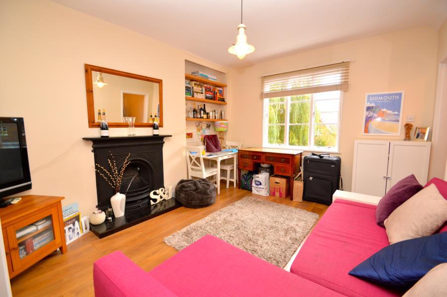 Prince Consort Cottages 2 bed apartment £355,000