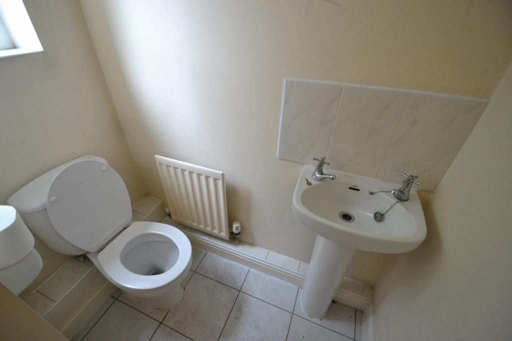 Photograph 11