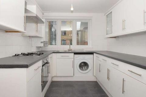 15 Monteagle Way, London, E5 8PH