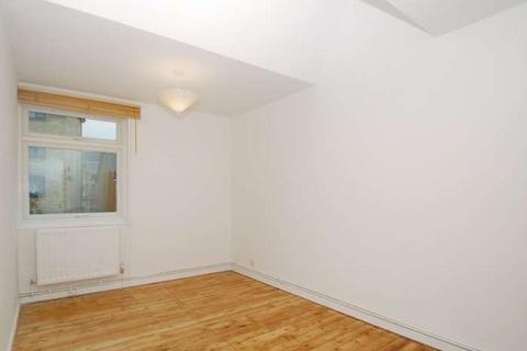 15 Monteagle Way, London, E5 8PH