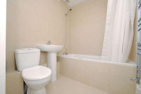 15 Monteagle Way, London, E5 8PH
