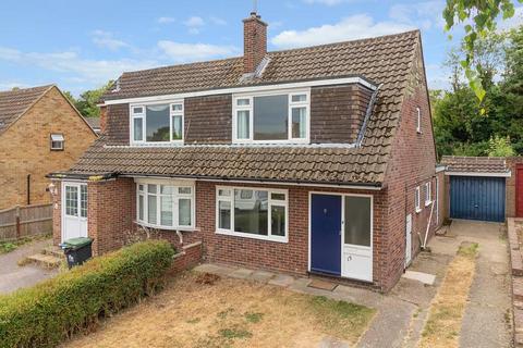 3 bedroom semi-detached house to rent, Westgate Close, Canterbury