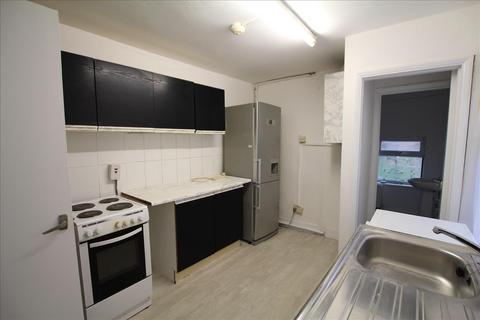 1 bedroom flat to rent, Nine Acres Close, Manor Park , London, E12