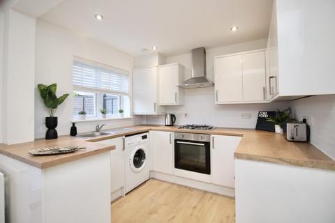 8 Beckfield Crescent, Glasgow, G33 1ST
