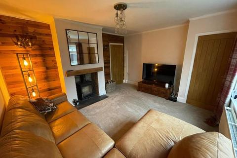 56 Brownberrie Drive, Horsforth, Leeds, LS18 5NW