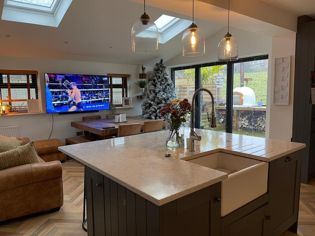 Brownberrie Drive, Horsforth, LS18 3 bed end of terrace house £350,000