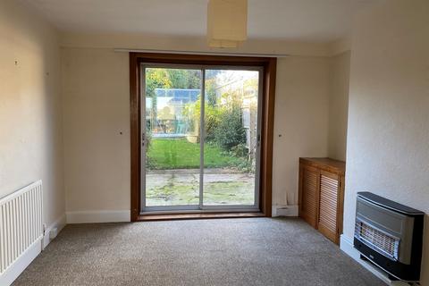 1 Folly Drive, Hereford, HR1 1NE