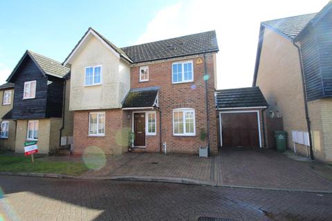 4 bedroom detached house to rent - Coulter Mews, CM11