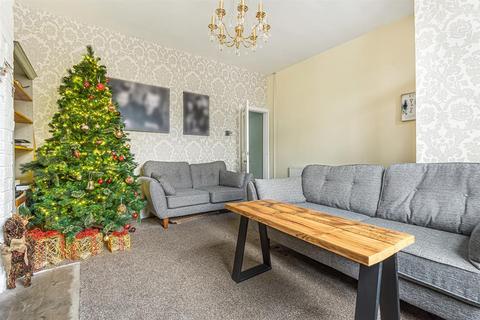 13 Lightburne Avenue, Leigh, WN7 3JG