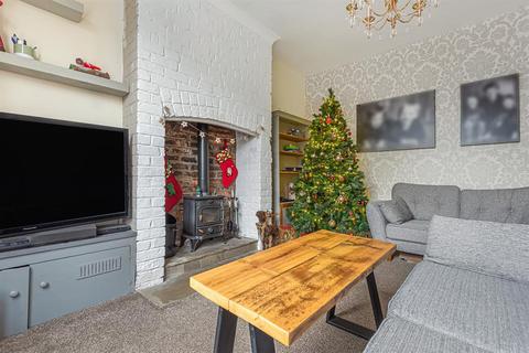 13 Lightburne Avenue, Leigh, WN7 3JG