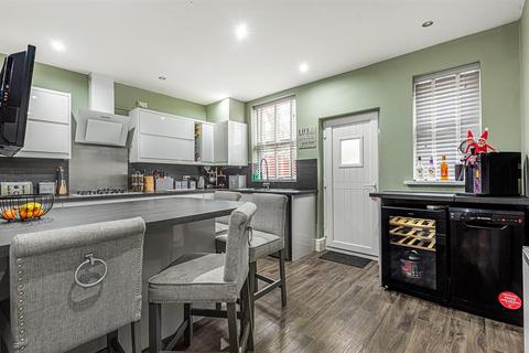 13 Lightburne Avenue, Leigh, WN7 3JG