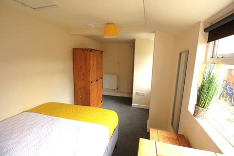 1 bedroom in a house share to rent, 19 Cheviot Street, Lincoln, Lincolnsire, LN2