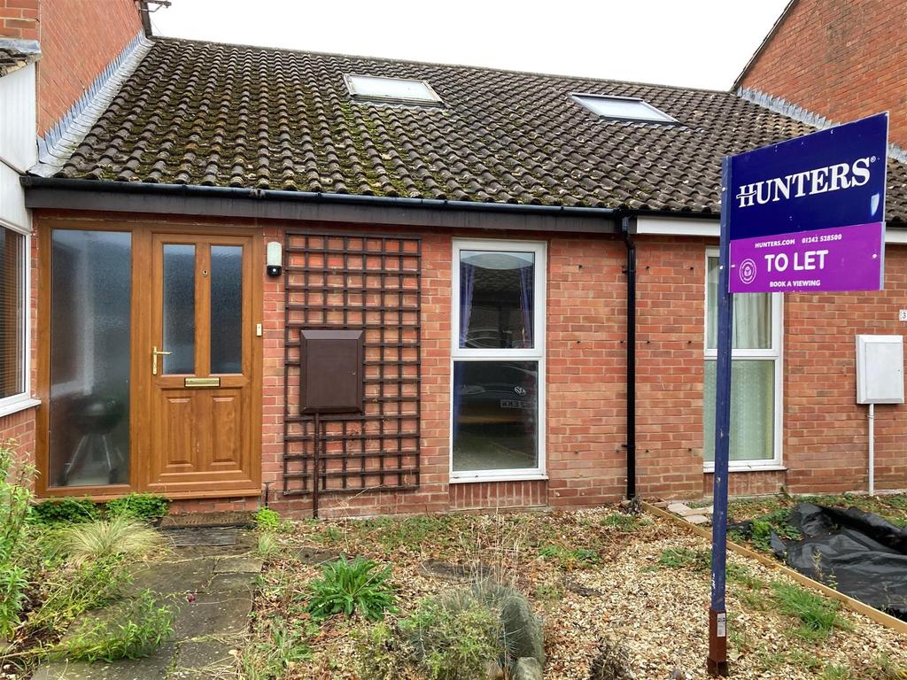 King Arthur Close, Charlton Park, Cheltenham, Gloucestershire 2 bed