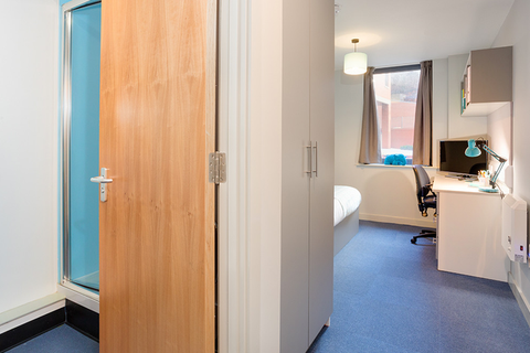 1 bedroom in a flat share to rent - 160 Corporation St, Preston PR1 2UQ, United Kingdom