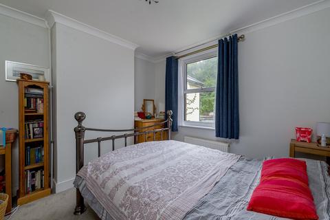 Weybourne, 20 Chalk Road, Godalming, GU7 3AP