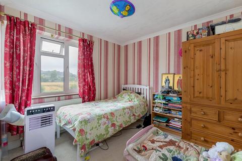 Weybourne, 20 Chalk Road, Godalming, GU7 3AP