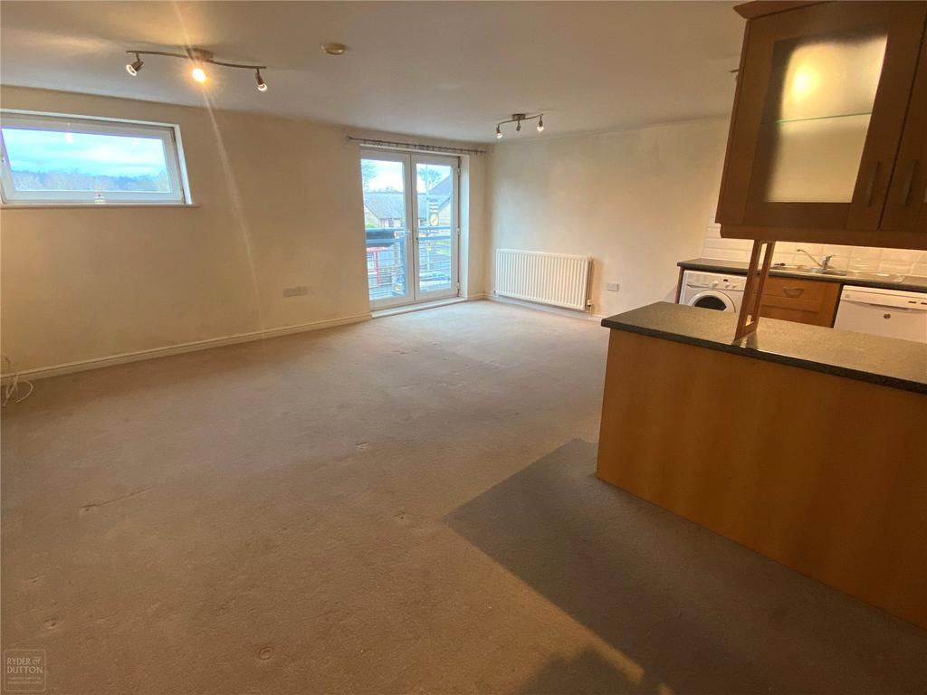 Lounge/Kitchen