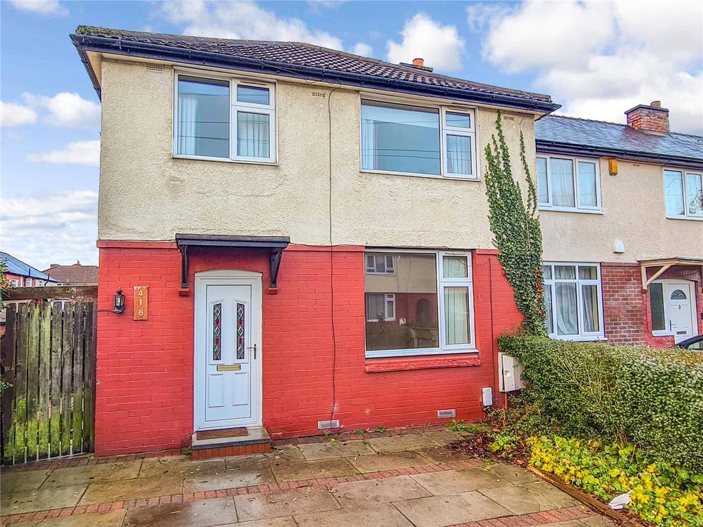Kings Road, Stretford, Manchester, M32 3 bed end of terrace house £