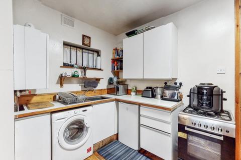 1 bedroom terraced house for sale - Field Road, Forest Gate, E7