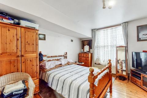 1 bedroom maisonette for sale - Field Road, Forest Gate, E7