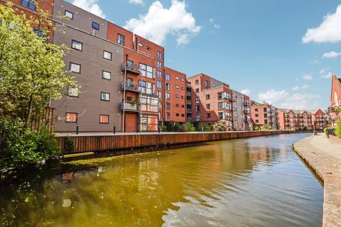1 bedroom flat for sale, Quantum, 4 Chapeltown Street, Piccadilly Basin, Manchester, M1
