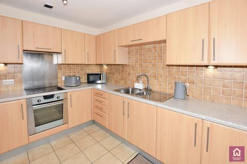 2 bedroom flat to rent, The Cube, 2B The Waterfront, Openshaw, Manchester, M11