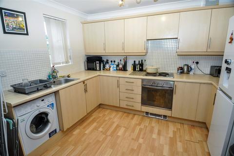 54 Hadfield Close, Rusholme, Manchester, M14 5LY