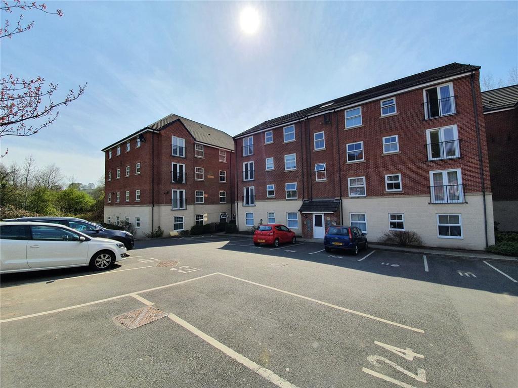 Stonemere Drive, Radcliffe, Manchester, M26 2 bed apartment £700 pcm (£162 pw)