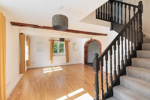 4 bedroom detached house to rent, Twemlow Lane, Cranage