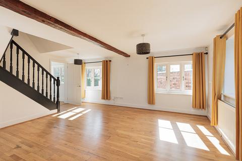 4 bedroom detached house to rent, Twemlow Lane, Cranage