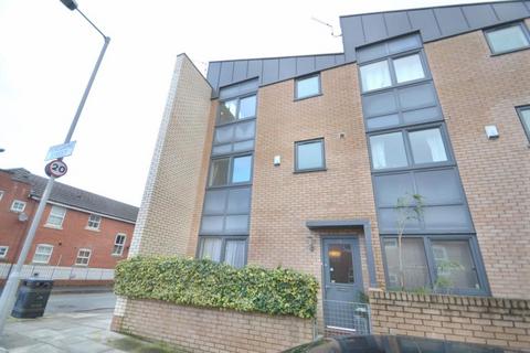 Peregrine Street, Hulme, Manchester, M15 5PZ