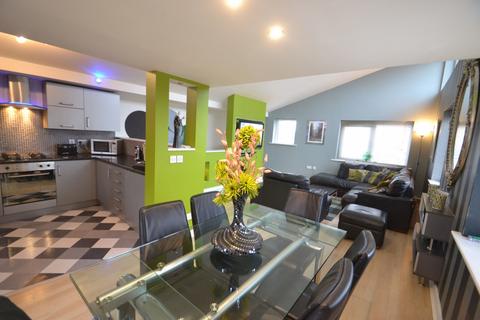 undefined, Peregrine Street, Hulme, Manchester, M15 5PZ