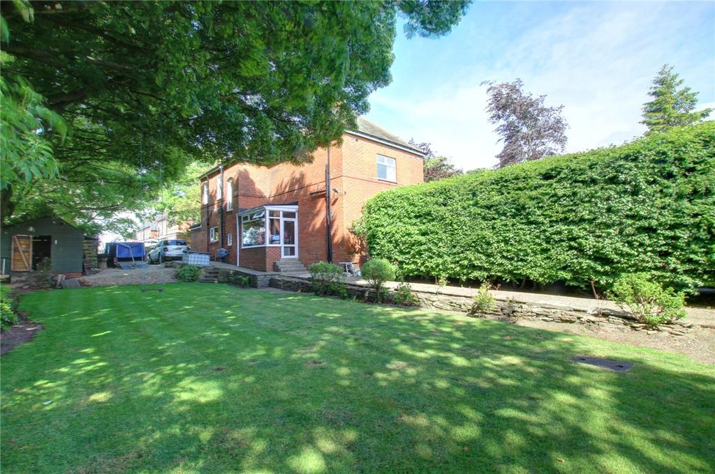 Plunkett Road, Dipton, Stanley, DH9 4 bed detached house £400,000