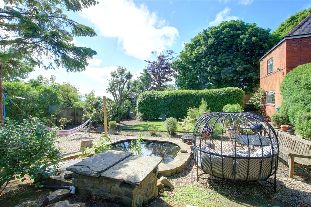 Plunkett Road, Dipton, Stanley, DH9 4 bed detached house £400,000