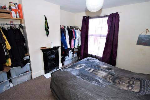 25a Bruford Road, Wolverhampton, WV3 0AY