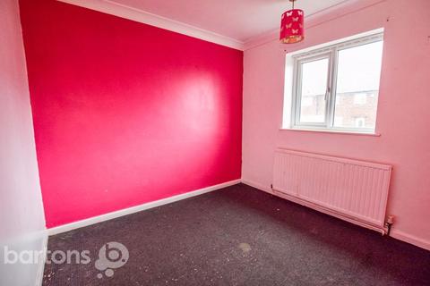 5 Royds Close Crescent, Thrybergh, Rotherham, S65 4AT