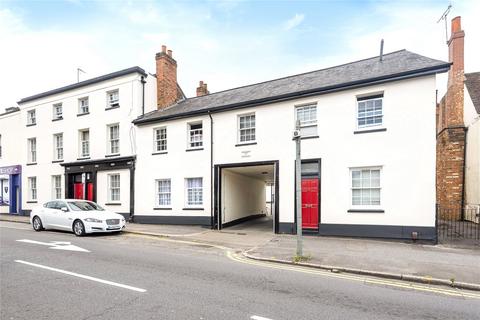 Studio to rent, Thomsons Yard, 106 Southampton Street, Reading, Berkshire, RG1