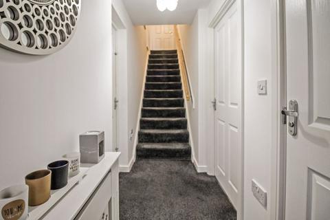 32 Dumers Chase, Radcliffe, Manchester, M26 2TH