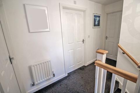 32 Dumers Chase, Radcliffe, Manchester, M26 2TH