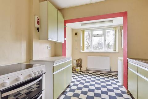 37 Radcliffe Gardens, Carshalton, SM5 4PG