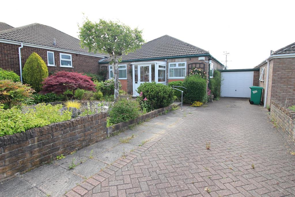 Moorsholm Drive, Wollaton 2 bed bungalow £220,000