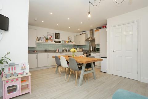 24 Brigden Gardens, Faversham, ME13 8GY